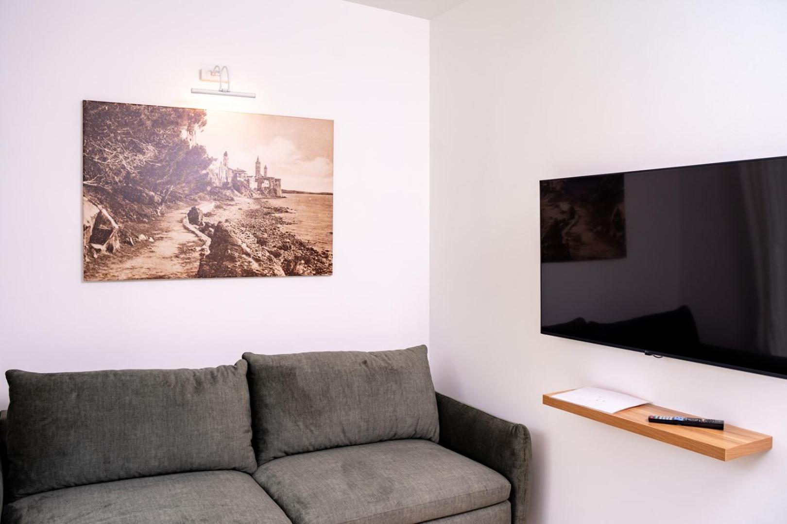 Arti Holiday Homes Banjol Exteriör bild